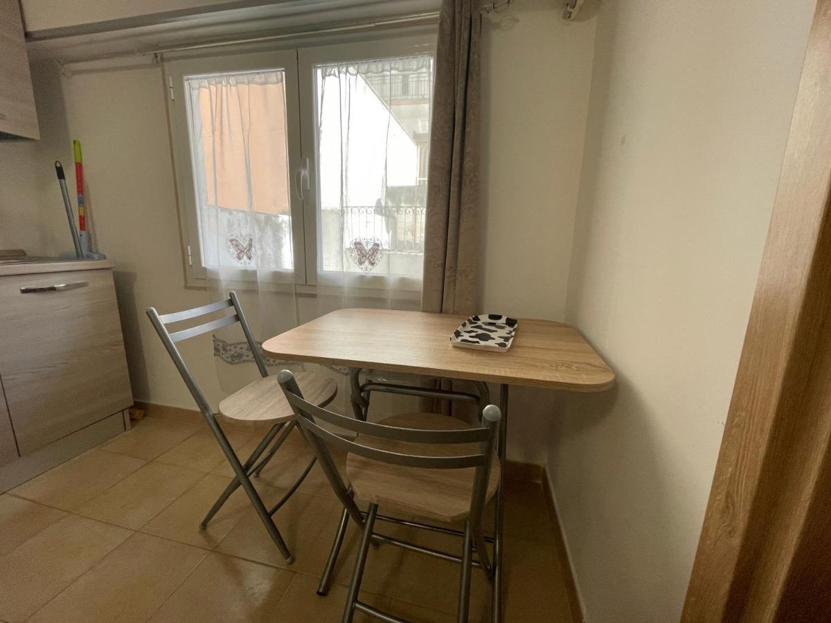 Appartement Blanda House à Tarente Extérieur photo